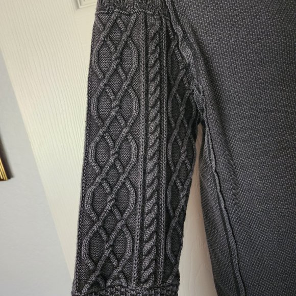 We the Free Twisted Cable Cuff Thermal - Picture 5 of 6